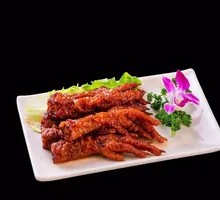 Braised Chicken Feet with Tiger Skin