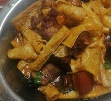 Fried Tofu Skin with Braised Pork
