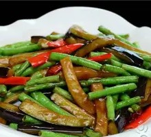 Eggplant and Green Bean Stir-fry