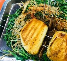 Leek and Enoki Mushroom Stir-fry