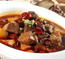 Beef Stewed with Potatoes