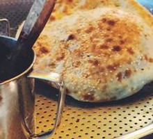 Sugar-glazed flatbread