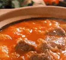 Tomato Soup with Beef Brisket
