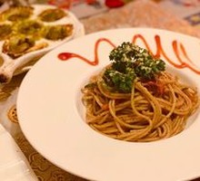 Spicy Beef Stir-Fried Pasta