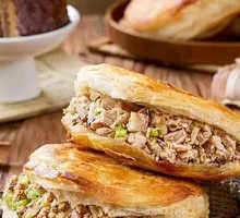 Shredded Pork in Flatbread