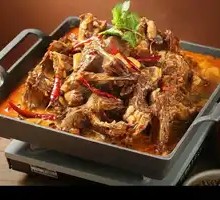Signature Lamb Spine Hot Pot