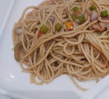 黑椒烤肠意大利面