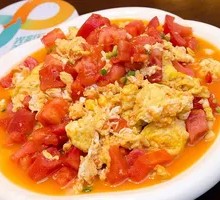 Tomato and Egg Stir-Fry