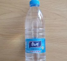 Room Temperature Mineral Water