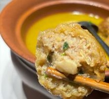 Fried Vermicelli and Water Chestnut Dumplings