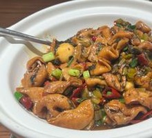 Preserved Cabbage and Intestine Stew