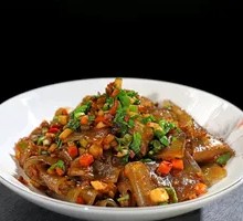 Cilantro Vermicelli with Shredded Pork