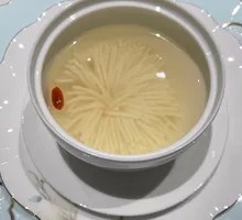 松茸菊花豆腐汤