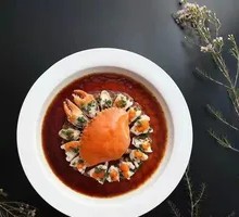 Steamed Crab with Cantonese Meatballs