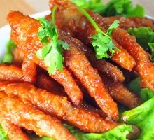 Braised Chicken Feet with Tiger Skin