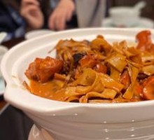 Mushroom and Fermented Black Bean Pork Trotter Stew