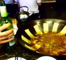 Earth Pot Noodles with Flatbread