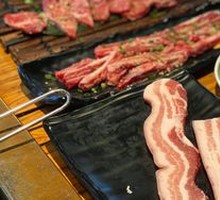 Selected Skin-On Pork Belly