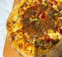 Tomato Meat Sauce Pizza