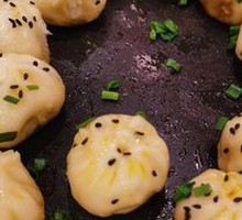 Pan-Fried Thumb Buns