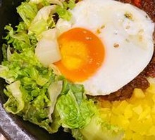 Spicy Beef Stone Pot Rice Bowl