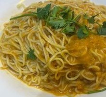 Tomato Meat Sauce Fried Noodles