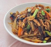 Fish-Flavored Shredded Pork