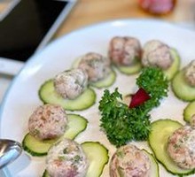 Hand-Beaten Gongcai Meatballs