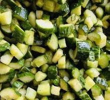 Mixed Cucumber Cubes