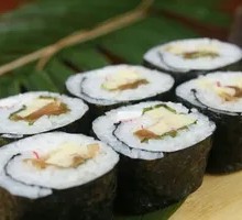 Daikon Sushi