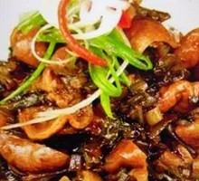 Preserved Vegetable Stewed Intestines