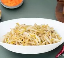 Stir-Fried Mung Bean Sprouts