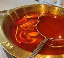 Signature Sour Soup Pot