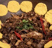 Stewed Goose in Iron Pot