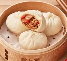 Stir-Fried Yellow Beef Buns