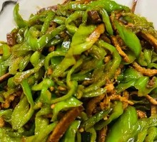Green Pepper and Tofu Skin Stir-fry