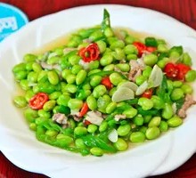 Mung Bean and Pork Stir-fry Rice Bowl