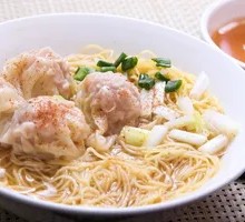 Fresh Shrimp and Caviar Dumpling Noodles