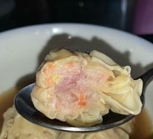 Fresh Shrimp and Crab Roe Dumplings