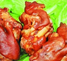 Five-Spice Pig Trotters