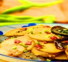 Stir-fried Mussels with Potatoes