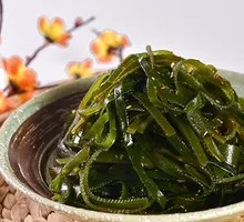Cold-mixed kelp strands