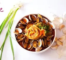 Signature Clam Noodles
