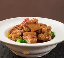 Spicy Pork Trotter Stew