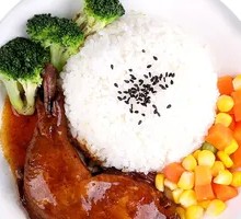 Braised Chicken Leg Rice