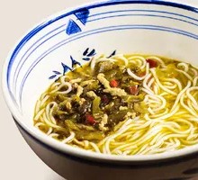 Sour Cabbage and Pork Noodles