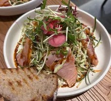 Grilled Salmon Salad