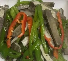 Stir-Fried Green Pepper with Fermented Tofu