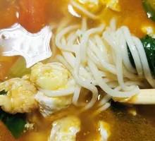 Tomato and Egg Noodle Soup