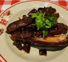 Cold-Eaten Duck Heads